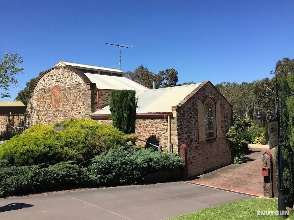 Strathalbyn Gasworks - Öne Çıkan Resim