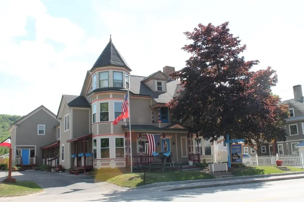 Strictly Moose Luxury Vacation Suites - Öne Çıkan Resim