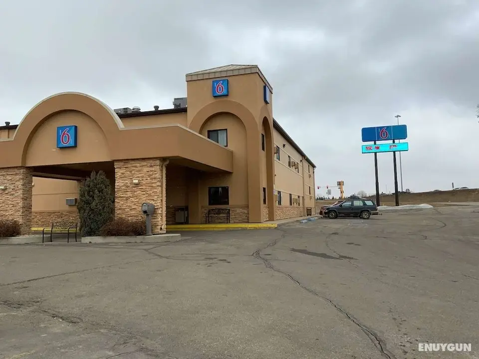 Studio 6 Minot, ND - Dış Mekan