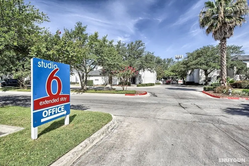 Studio 6 San Antonio, TX - Medical Center - Öne Çıkan Resim