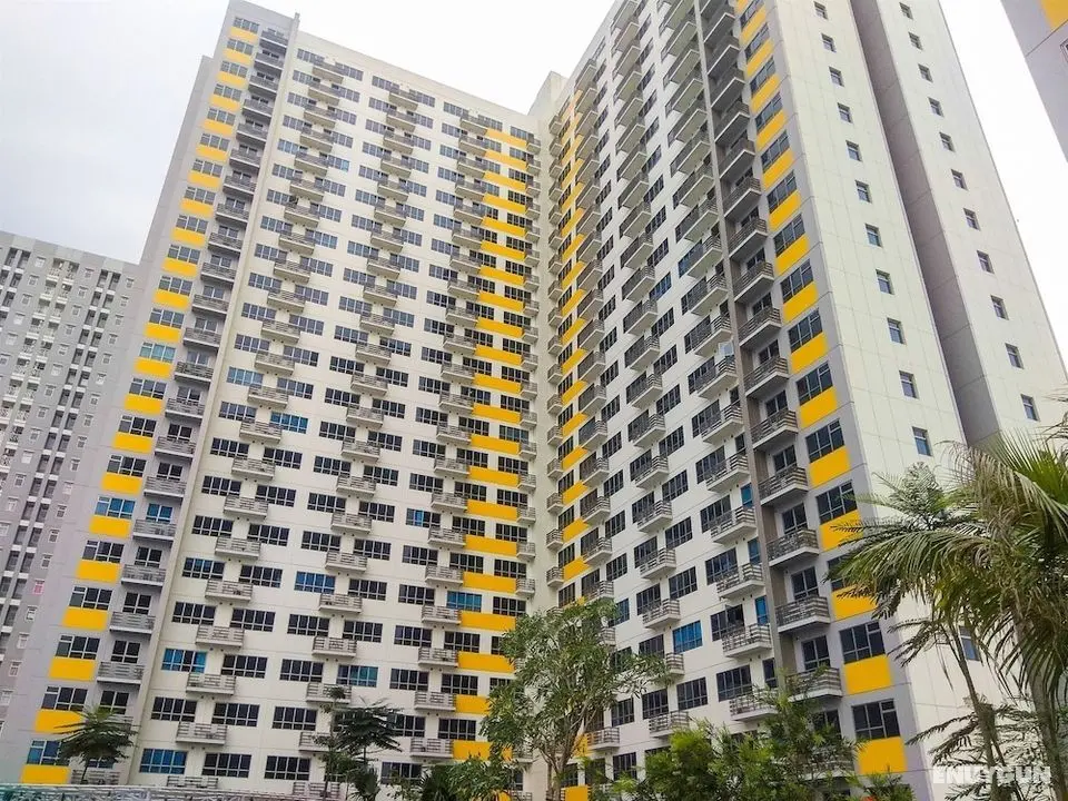 Studio Apartment with Garden View at The Springlake View Summarecon - Dış Mekan