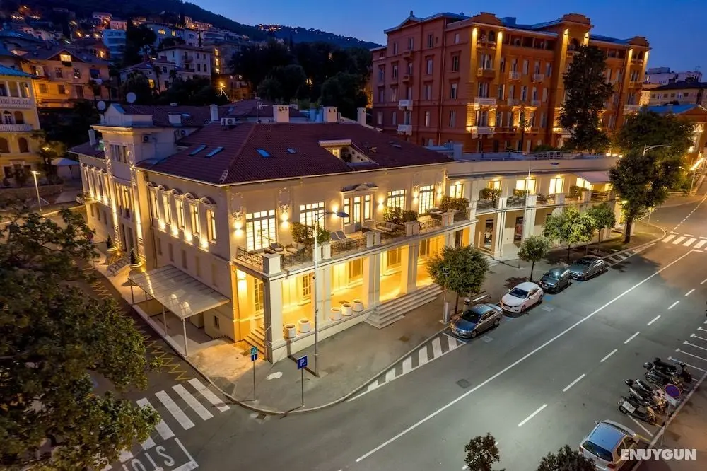 Studio apartments in center of Opatija - Dış Mekan