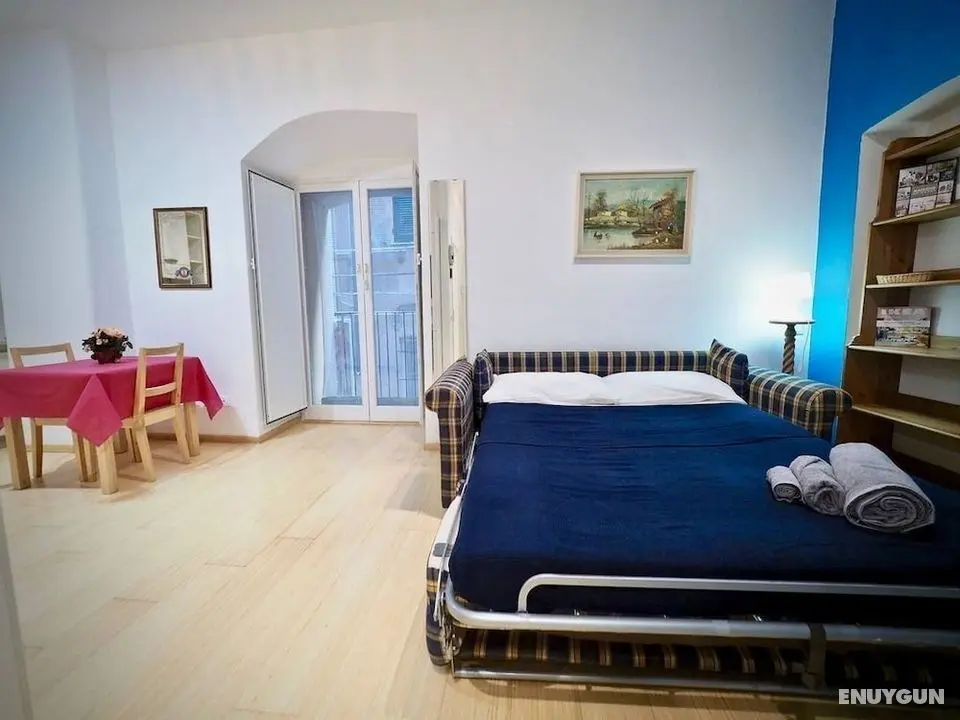 Studio DEL Sale, NEL Centro DEL Porto Antico - Oda