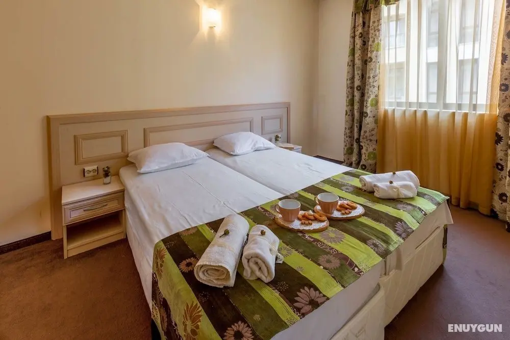 Studio with Kitchenette in Avalon Complex - Öne Çıkan Resim