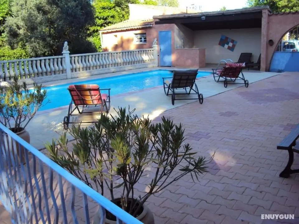 Studio La Douloire - Dış Mekanlar