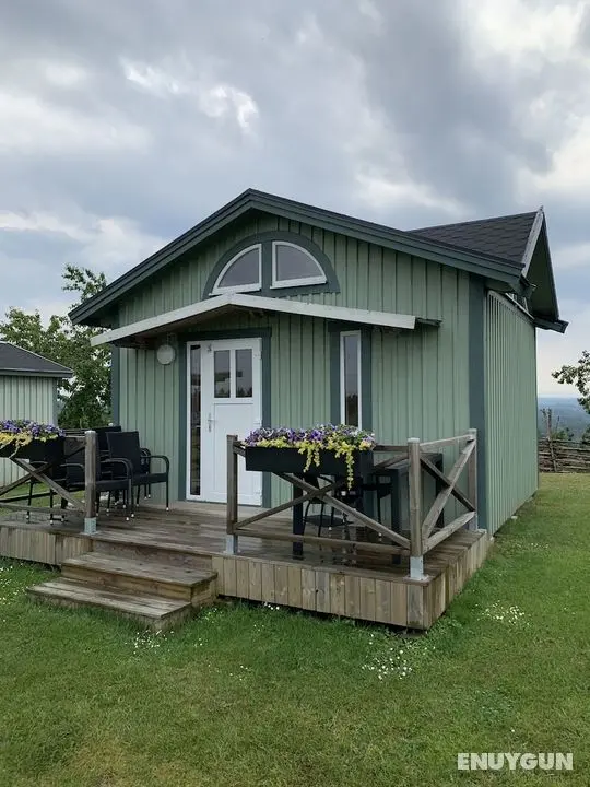 Stuga på Nässjö Golfklubb - Öne Çıkan Resim
