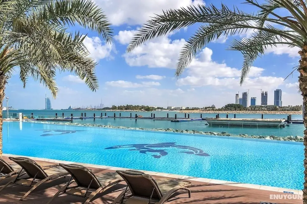 Stunning 1 Bedroom Sea View on the Palm - Öne Çıkan Resim
