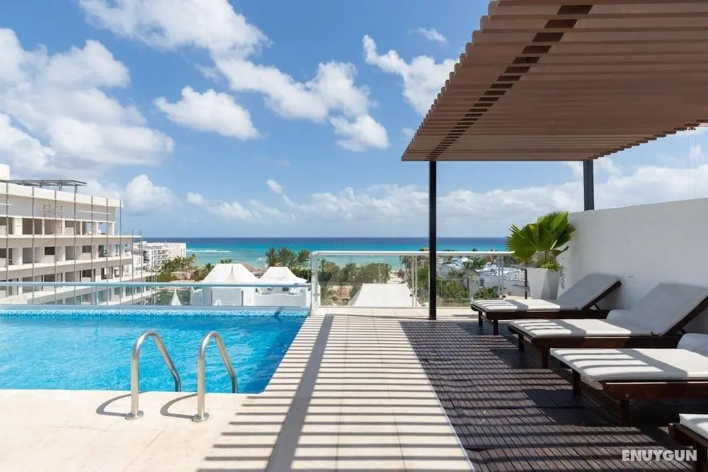Stunning 2 in 1 Apartments Ocean View Rooftop Pool Near The Beach and 5th Avenue - Oda