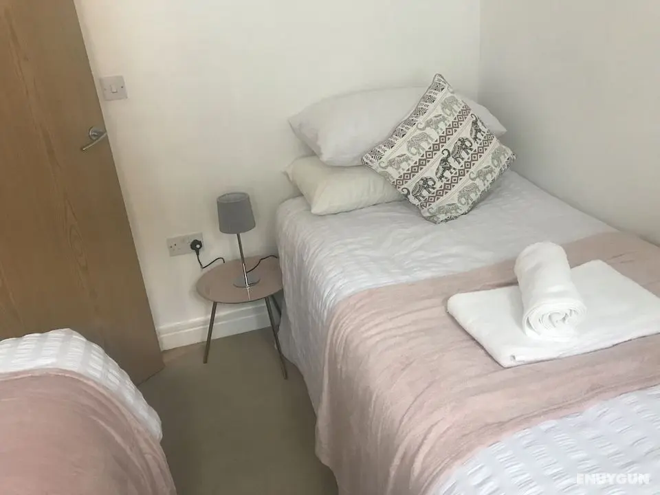 Stunning 2-bed Apartment in Newton Abbot - Oda