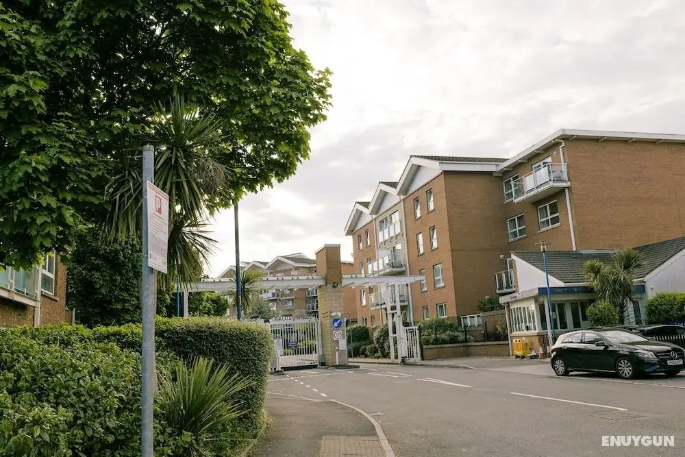 Stunning 2-bedroom Apartment in Cardiff Bay + Gym - Öne Çıkan Resim