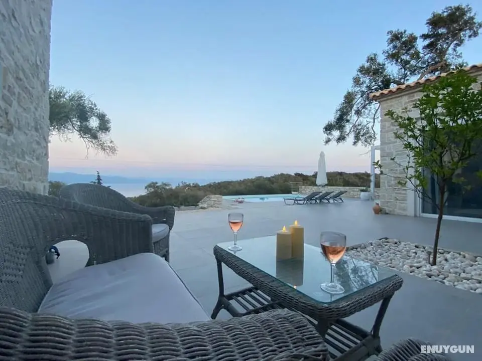 Stunning 3 Bed sea View Villa - Paxos - Greece - Oda Düzeni