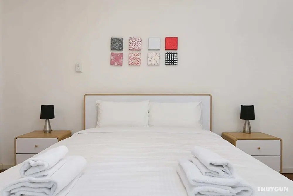 Stunning 3 Bedroom House With Garden, Close to CBD - Oda