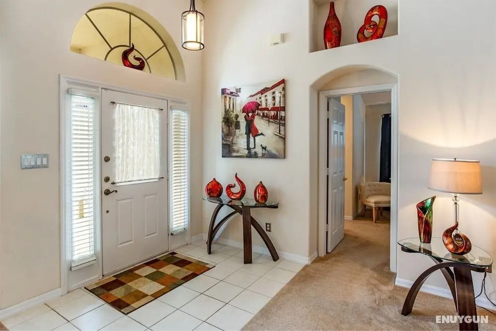 Stunning 4 Bed, 3 Bath Villa With Southwest Facing Pool and spa - 503 - Oda