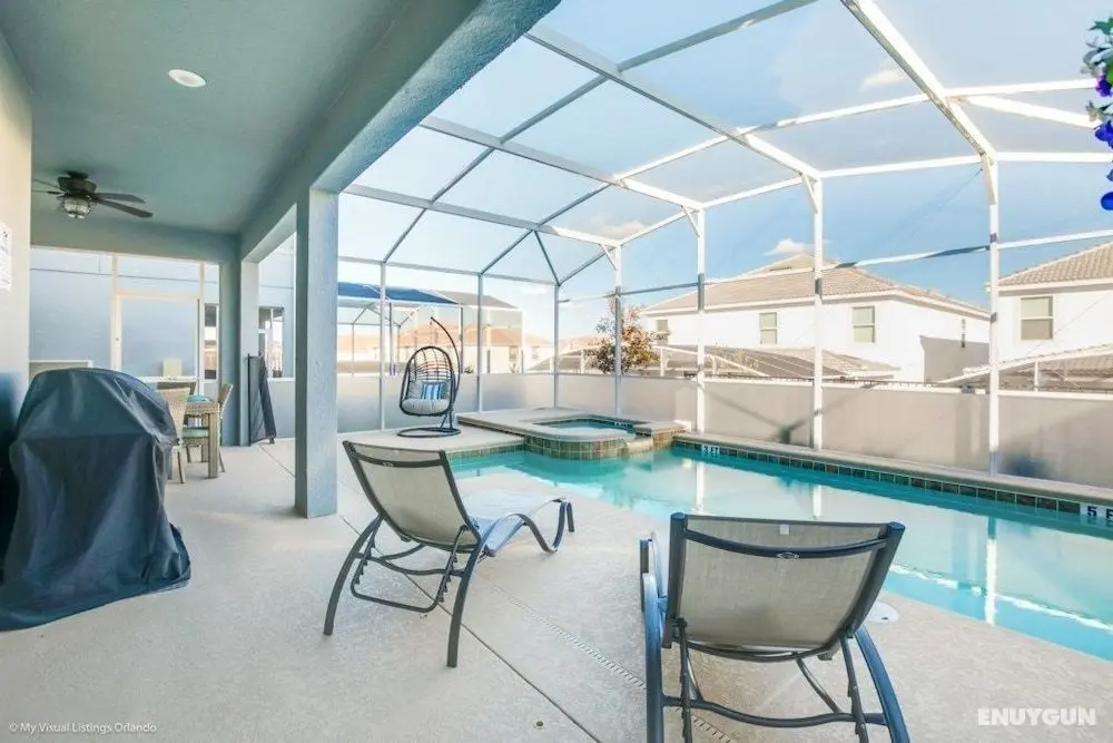 Stunning 6 Bedroom Pool Villa at Champions Gate - Öne Çıkan Resim