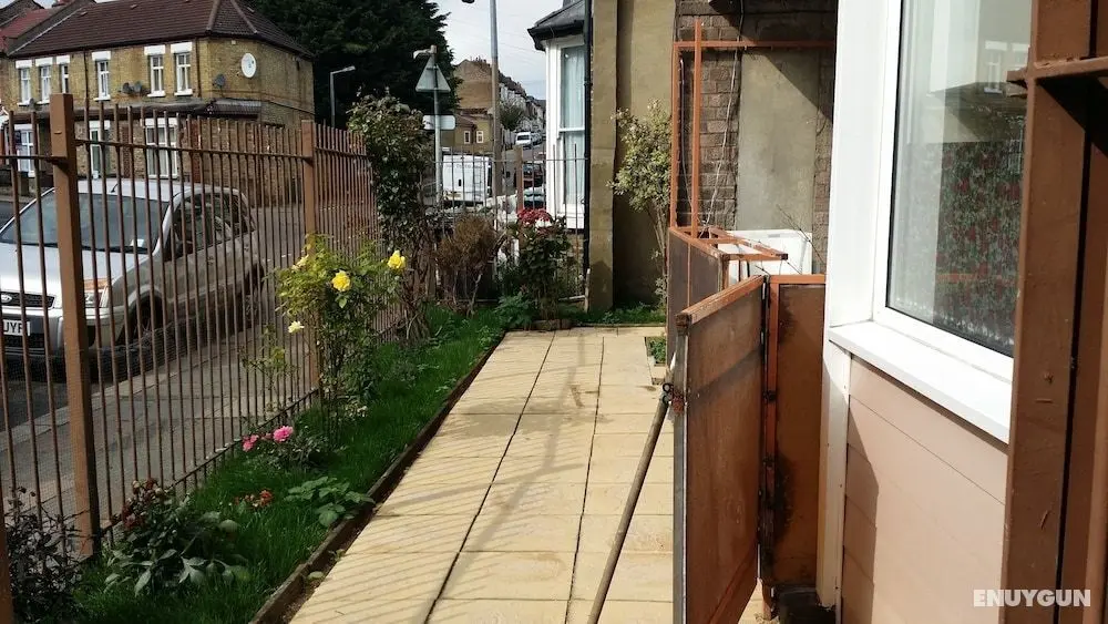 Stunning Apartment In London Tottenham - Oda Düzeni