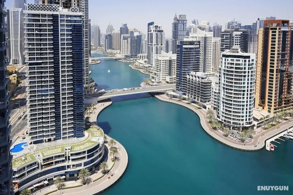 Stunning Apartment w Dubai Marina View - Oda