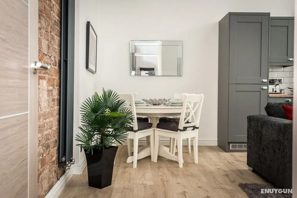 Stunning City Centre 2 Bedroom Apartments - Öne Çıkan Resim