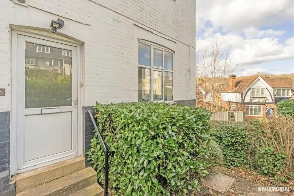 Stunning Large 1-bed Apartment in Tunbridge Wells - Dış Mekan