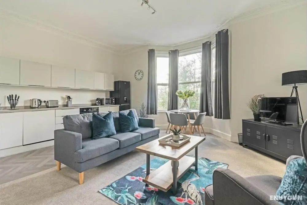 Stunning Large 1-bed Apartment in Tunbridge Wells - Öne Çıkan Resim