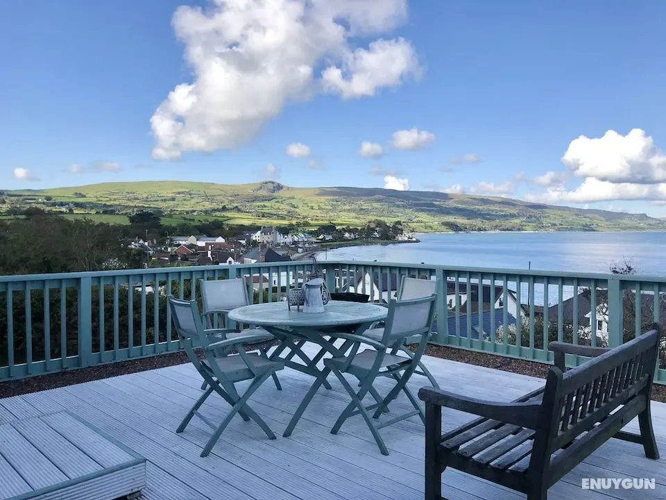 Stunning Seaview Cottage, With 3 Bedrooms - Öne Çıkan Resim