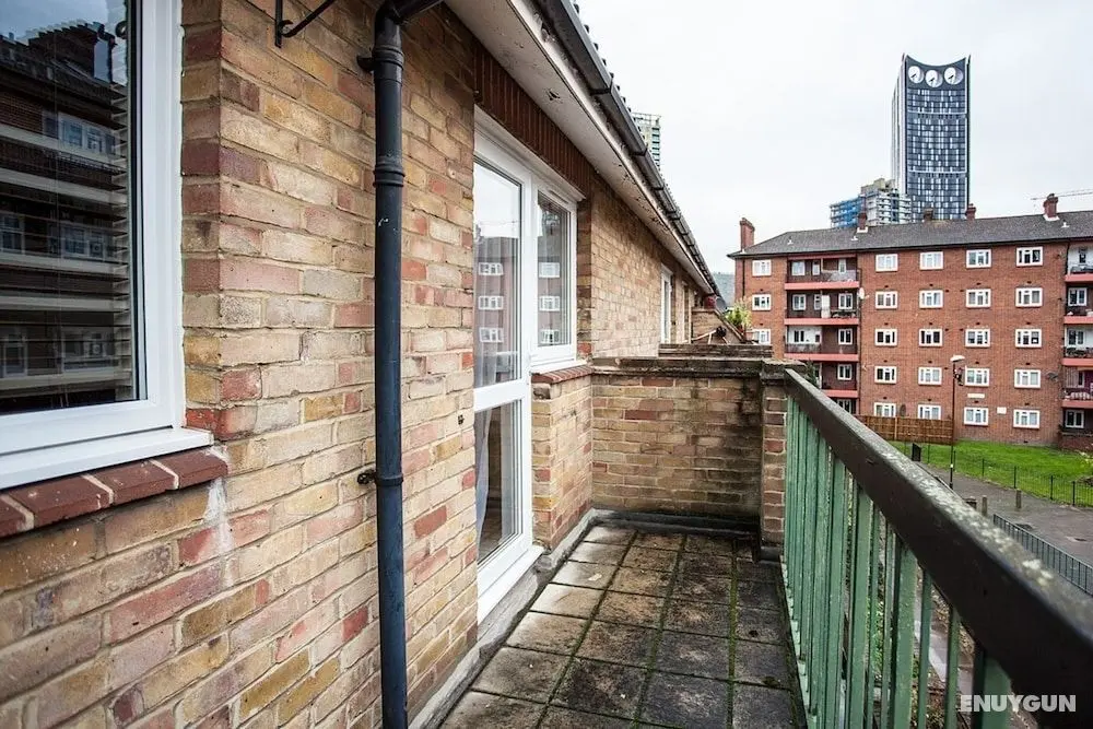 Stunning Spacious South London 1 Bed Apartment with Balcony - Oda Düzeni