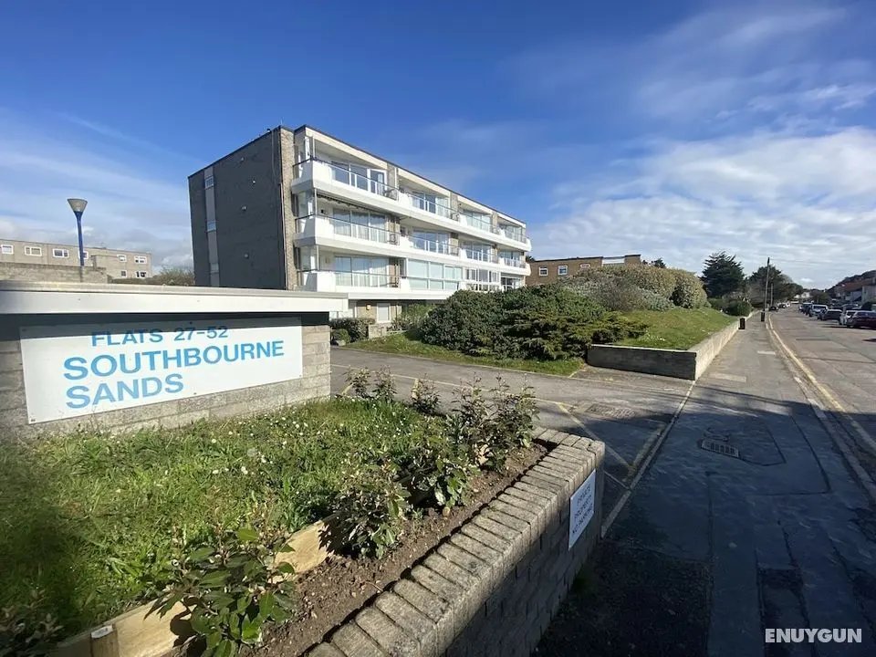 Stunning two Bedroom Seaside Apartment - Öne Çıkan Resim