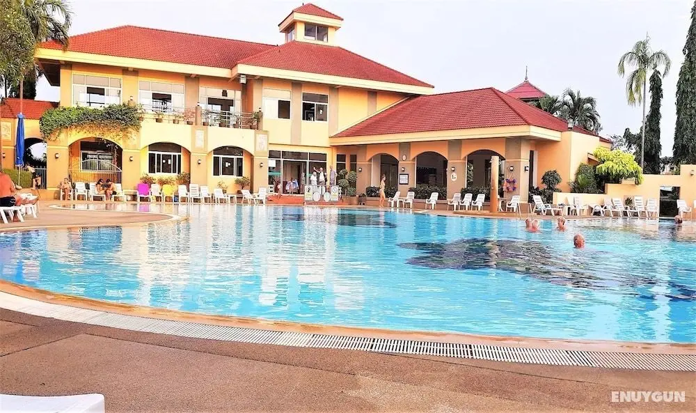 Stylish 2 bed Condo Jomtien - Havuz