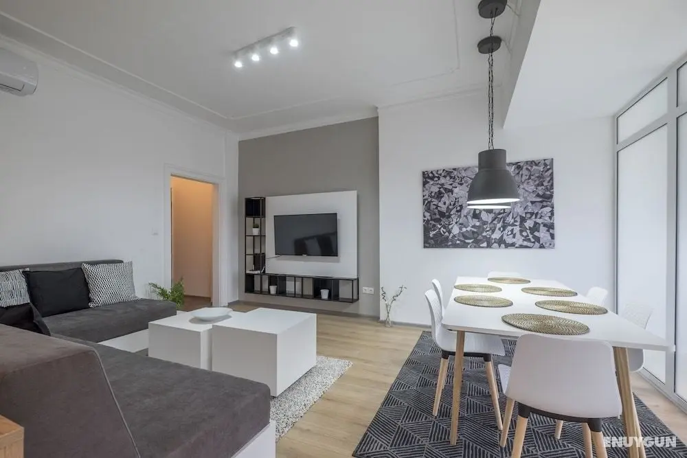 Stylish 2 BR Home in Center of Sofia - Öne Çıkan Resim