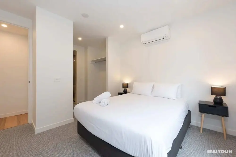 Stylish 3 Bedroom With Free Parking - Oda