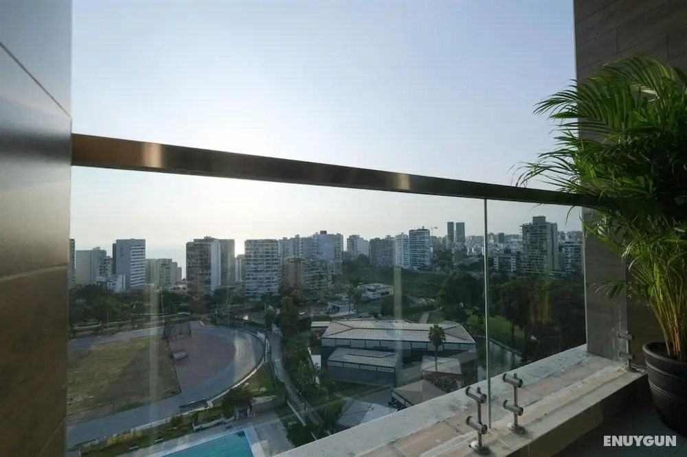 Stylish apt Amazing Ocean View - Gym Karaoke Pool - Oda