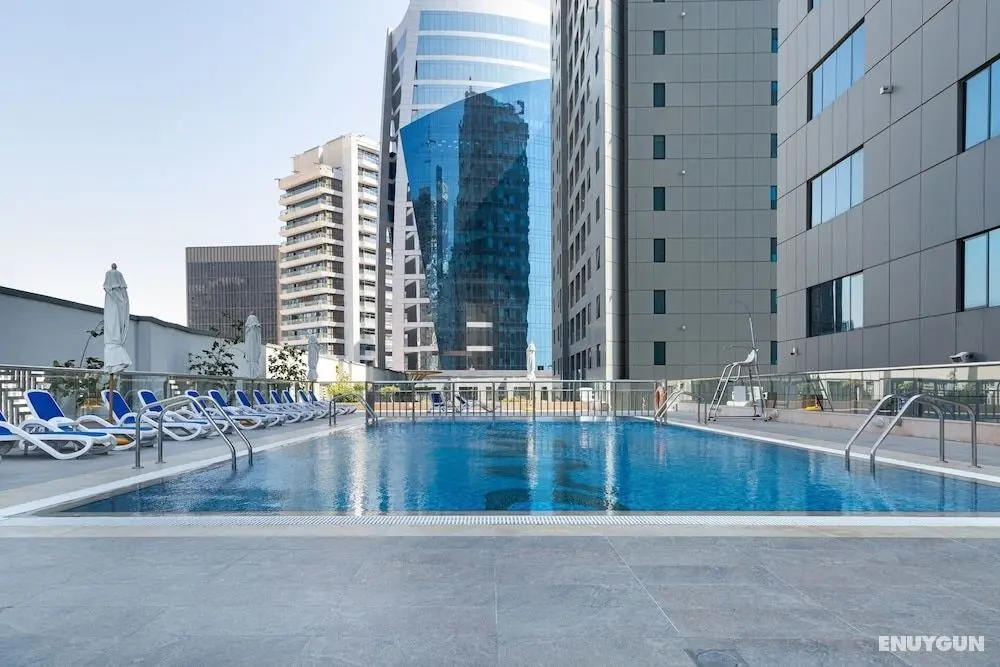 Stylish & Space-savvy 1BR Apt in Business Bay - Öne Çıkan Resim