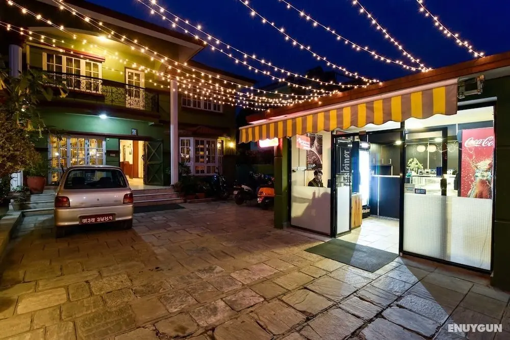 Suburb Cafe & Inn - Öne Çıkan Resim