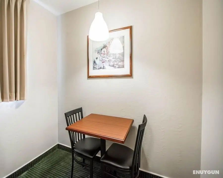 Suburban Extended Stay City - Genel