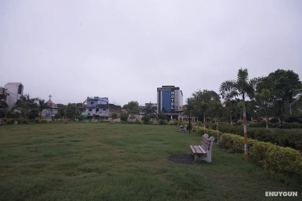Hotel Sudharsan Residency - Dış Mekan