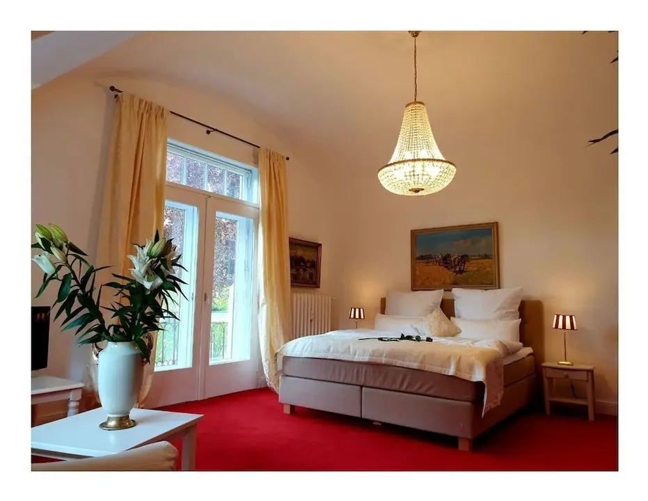 Suite Royal - Öne Çıkan Resim