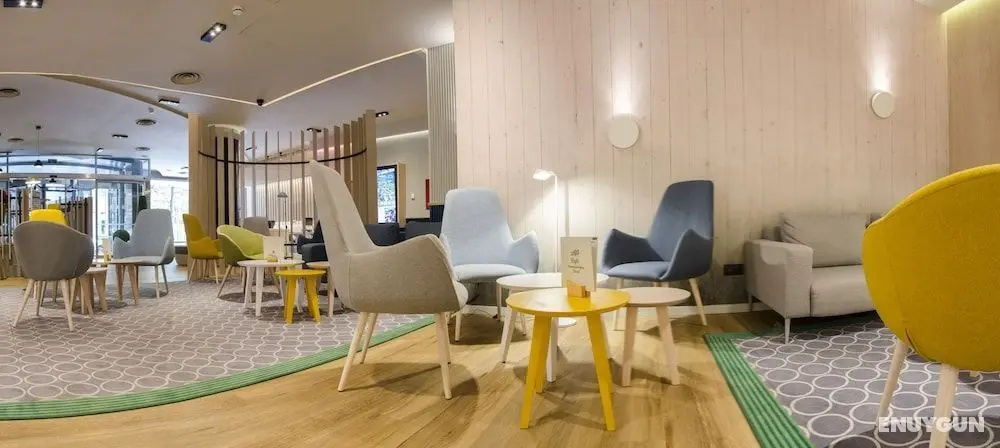 Suites Plaza Hotel & Wellness Andorra - Lobi