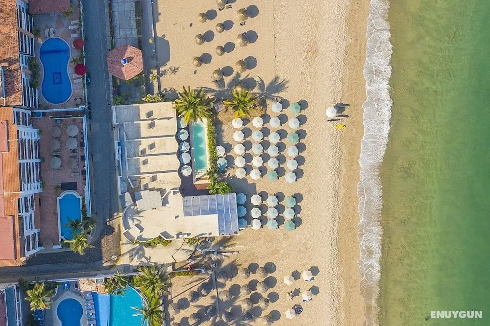 Suites at Sapphire Ocean Club - Öne Çıkan Resim