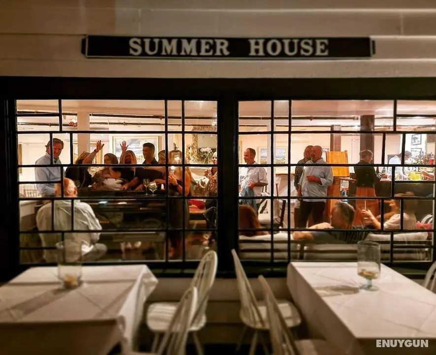 Summer House Hotel - Öne Çıkan Resim