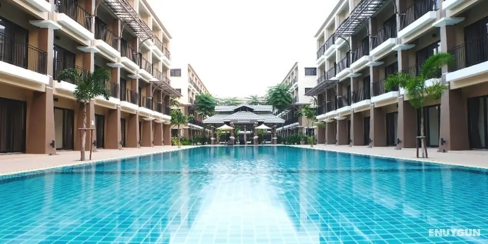 Summer Tree Hotel - Öne Çıkan Resim
