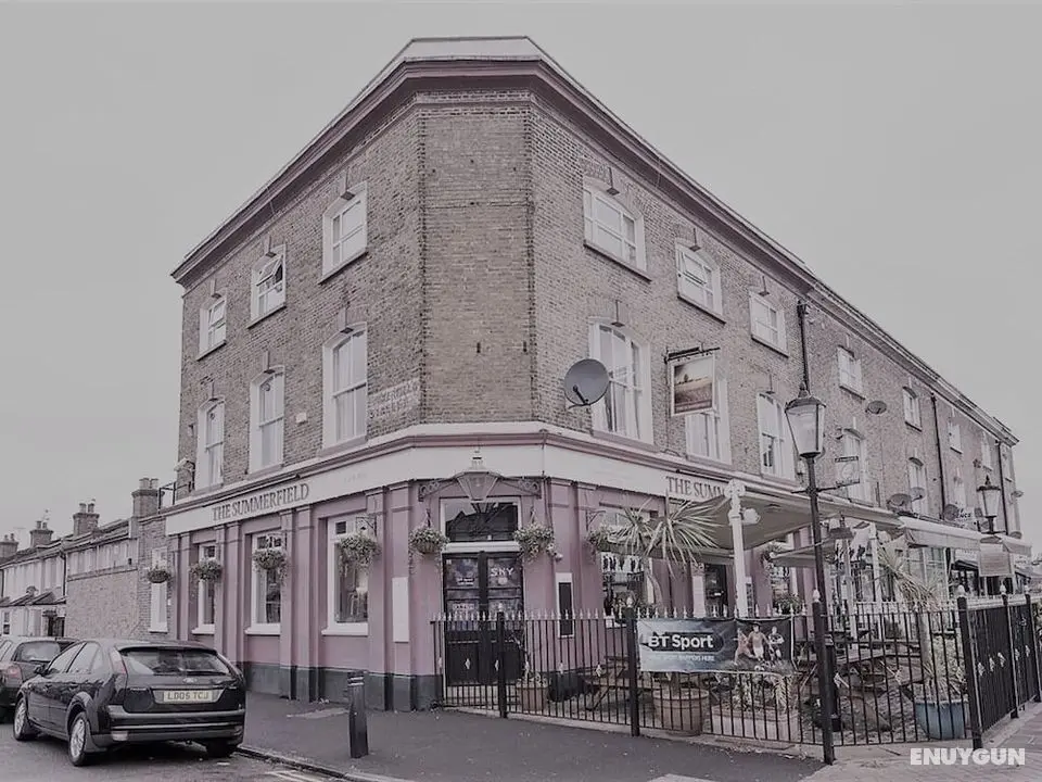 Summerfield Pub & Boutique Rooms - Dış Mekan