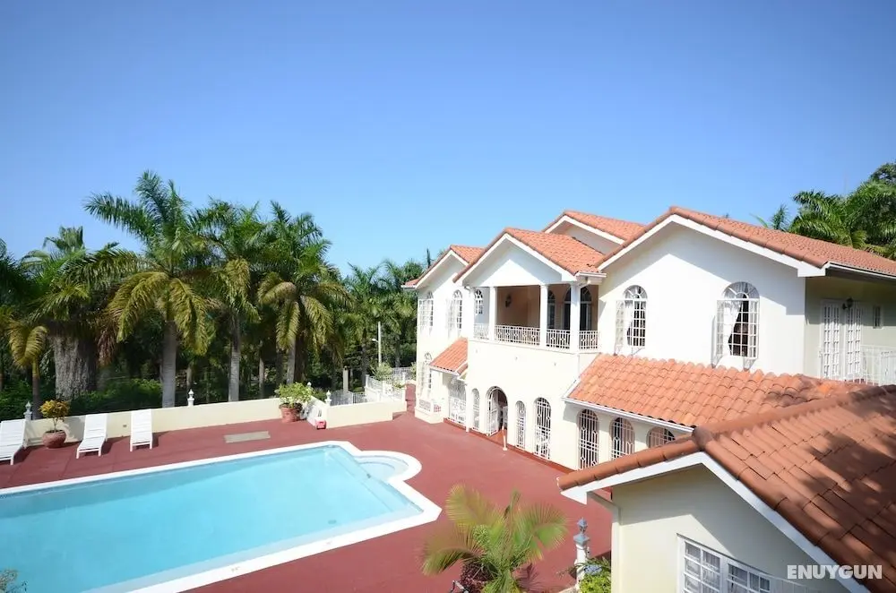 Summerhill, 8BR by Jamaican Treasures - Öne Çıkan Resim