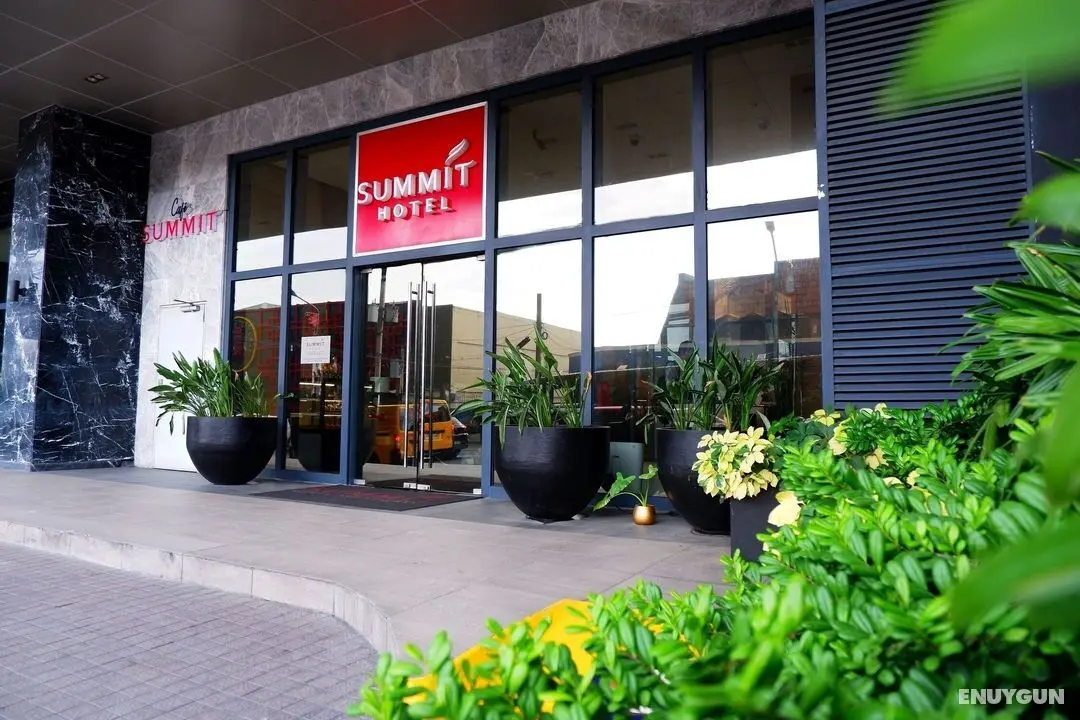 Summit Hotel Greenhills - Dış Mekan