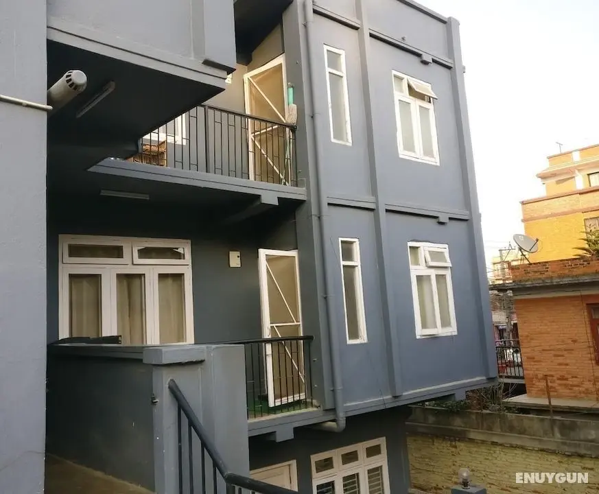 Sun Apartment & Guest House - Dış Mekan