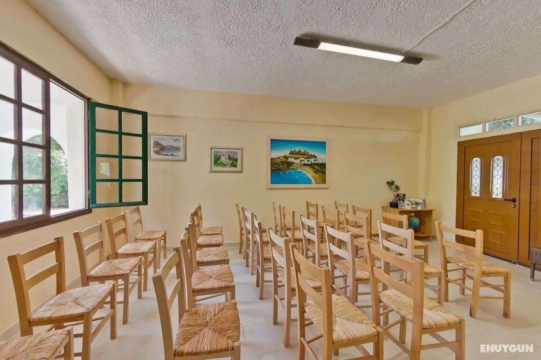 Sun Beach Lindos - Genel