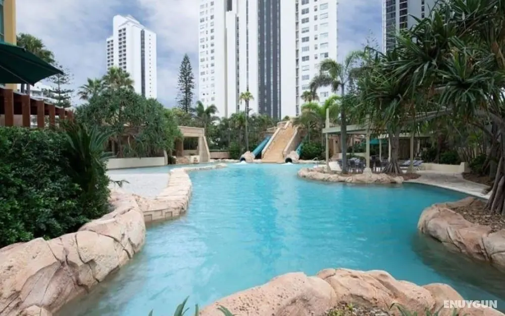 Sun City - Q Stay - Öne Çıkan Resim