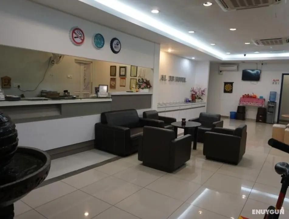 SUN INNS HOTEL LAKSAMANA - Genel