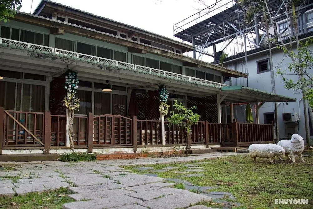 Sun Moon Lake Full House Resort - Dış Mekan