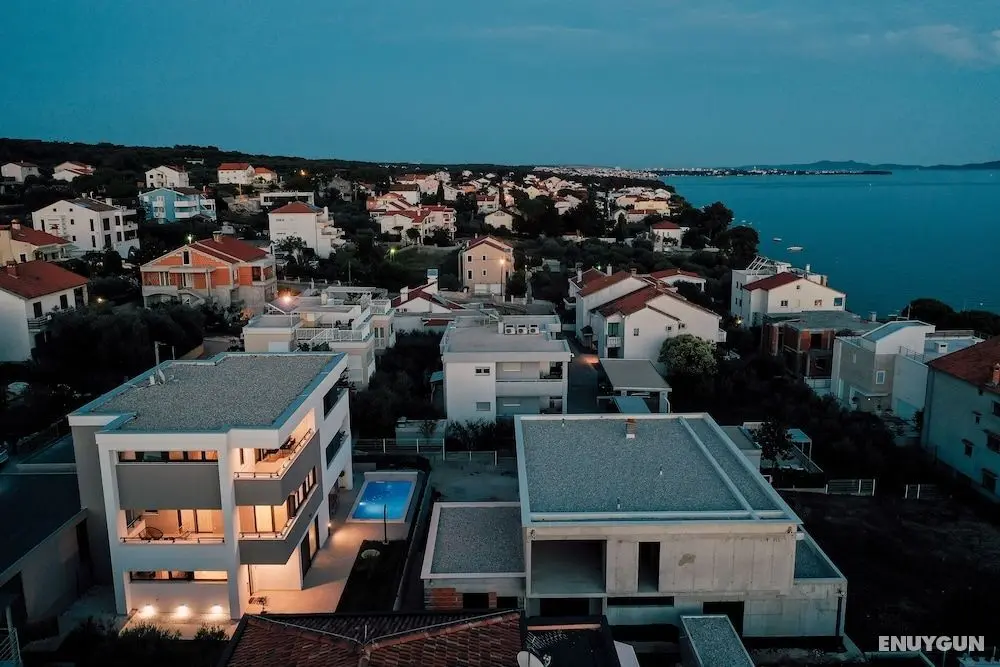 SunAdria Apartments - Dış Mekan