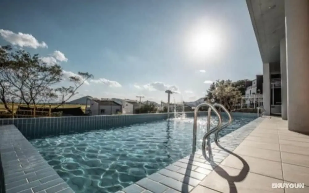 Suncheon Sky Pool Villa Pension - Öne Çıkan Resim