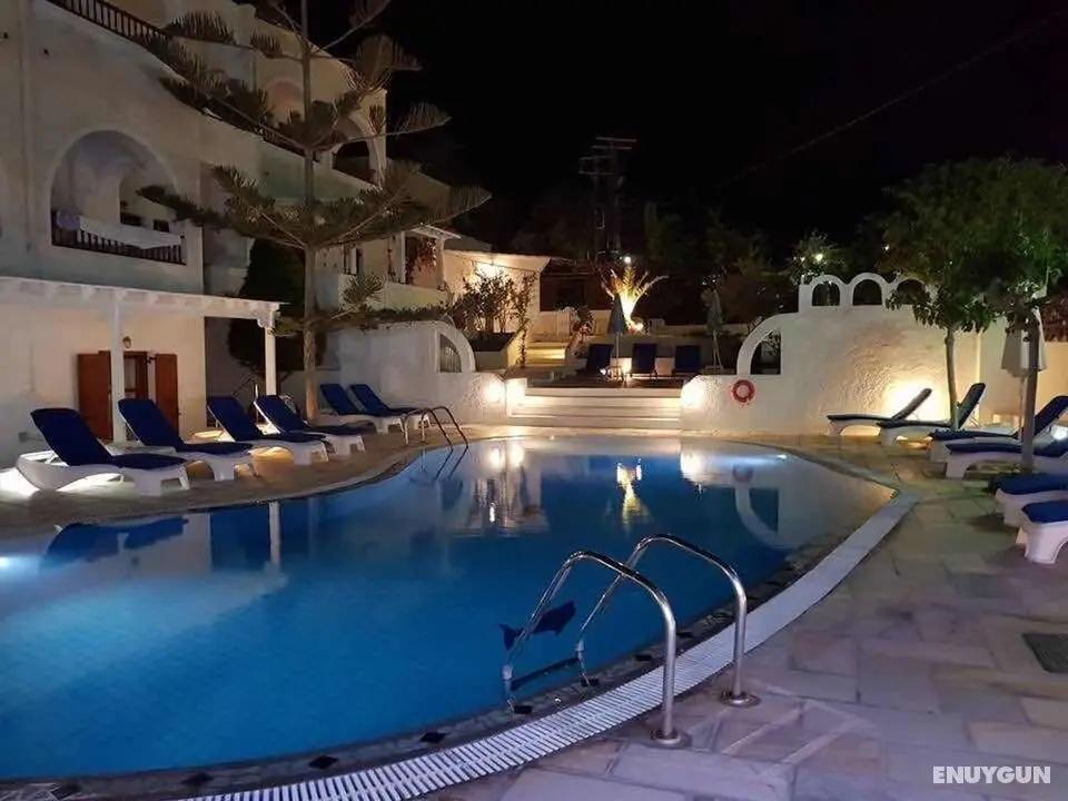 Sunflower Santorini - Öne Çıkan Resim
